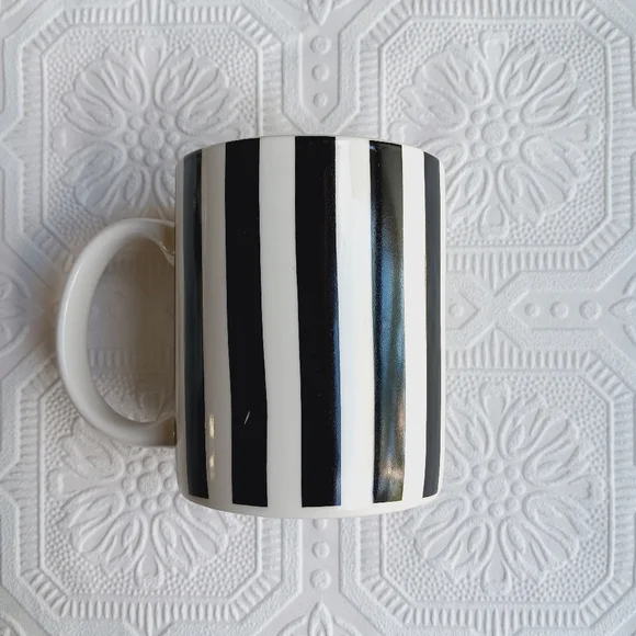 Ashland Initial P Coffee Mug - Picture 5 of 13